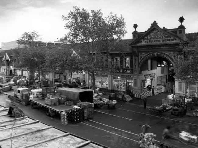 Last day of trading at the East End Market on Grenfell St, September 30, 1988