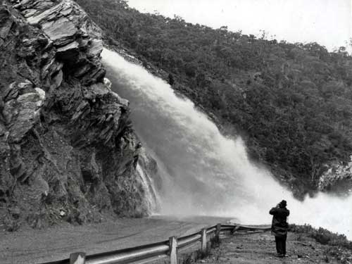 First Spillway overflow 1971