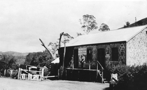 Cudlee Creek General Store