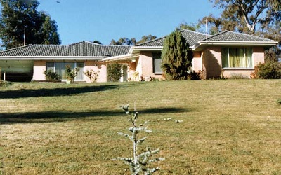 The home of Peg
	& Bill Chartres, Gorge Road, Cudlee Creek.