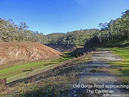 Old Gorge Road approaching The Cantilever 