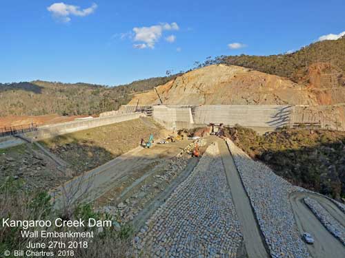 Kangaroo Creek Dam wall embankment